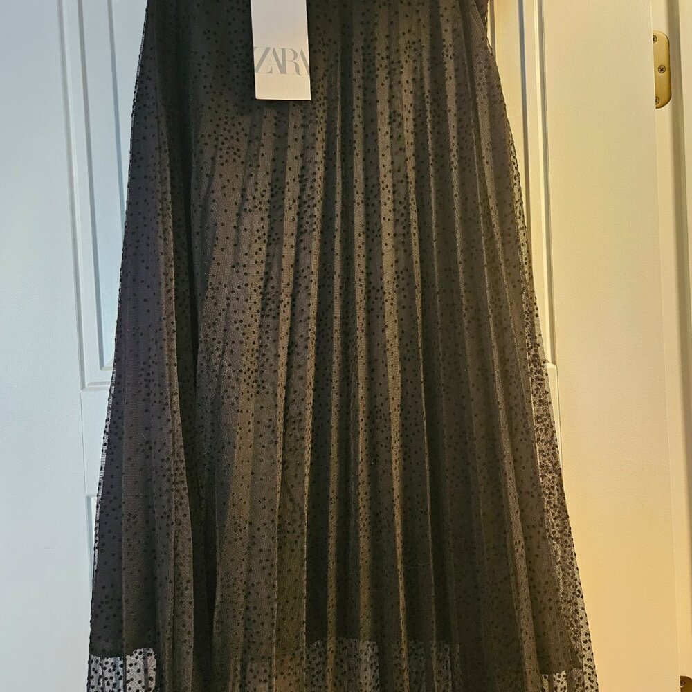 Zara Pleated Tulle Dot Midi Skirt Black M BNWT